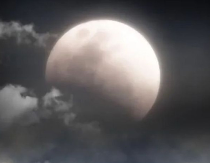 VEČERAS JE DUPLI PUN MJESEC i ZA OVA 3 ZNAKA počinje MAGIČAN PERIOD kakav se dešava jednom u životu - featured image