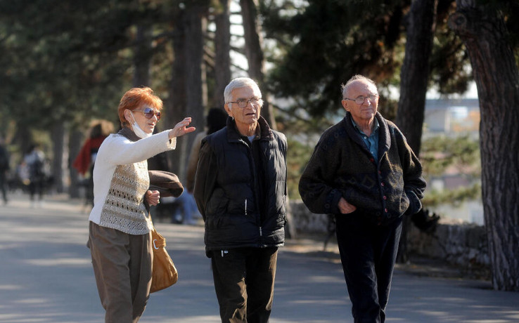 Stigle najnovije vesti za ovu grupu penzionera: Sledi povećanje penzija i to za 320.000 ljudi! MORATE U NAREDNIH 5 DANA PREDATI OVE DOKUMENTE! - featured image