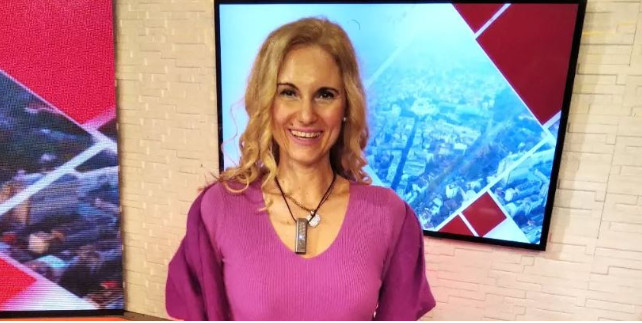 Zorici su birali sliku za spomenik, a majčine reči je slomile: A onda joj je odlazak u manastir Tumane preokrenuo život zahvaljujući 4 reči monaha - featured image