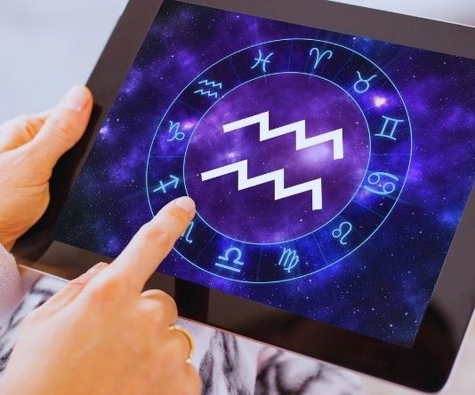 VODOLIJA – VELIKI KARMIČKI HOROSKOP DO KRAJA MARTA: SUZE PA OSMESI I SVE TAKO U KRUG, PRAVI ŽIVOTNI ZEMLJOTRES, evo šta vas sve očekuje!